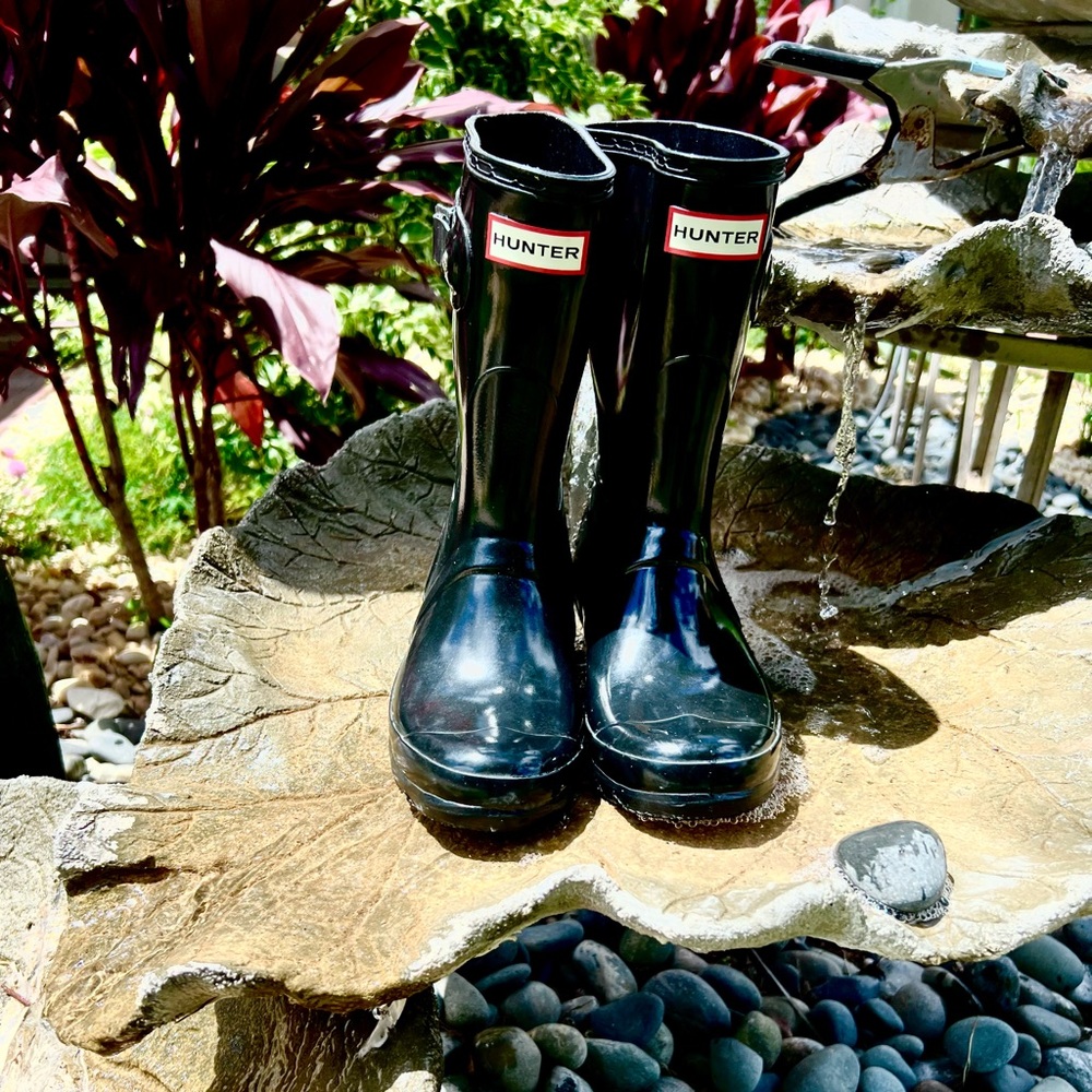 Brand new.  Never worn. Deep black Hunter calf high rain/work boots❤️